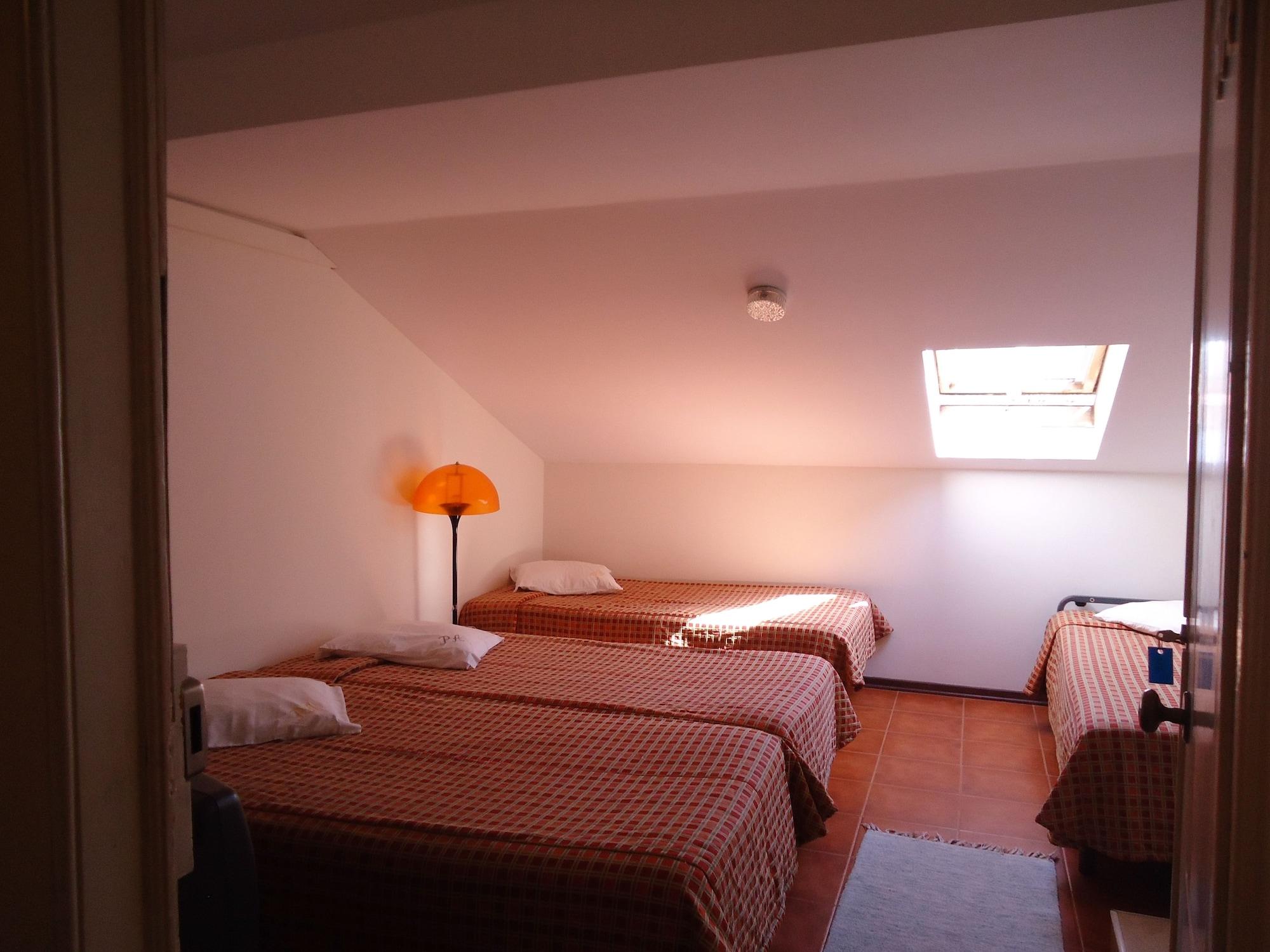 Pouso Dos Anjos Hotel Lisbon Exterior photo