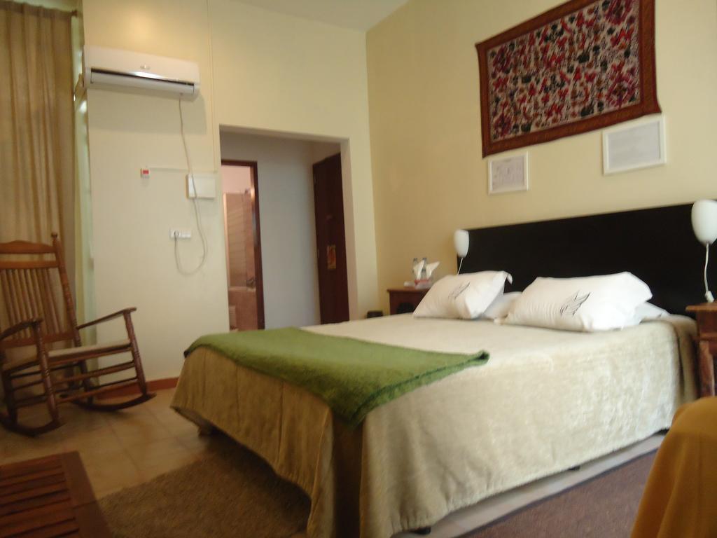 Pouso Dos Anjos Hotel Lisbon Exterior photo